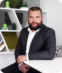 Олег Гутман